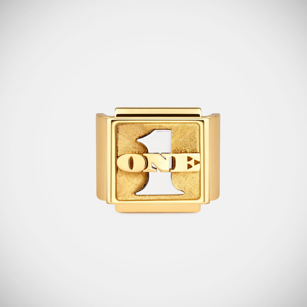 Marie Lichtenberg Staging Ring Buck ring small