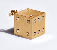 Marie Lichtenberg Staging Pendant Dado Jumbo charm