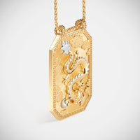 Marie Lichtenberg Staging Scapulaires Dragon Gold Scapular
