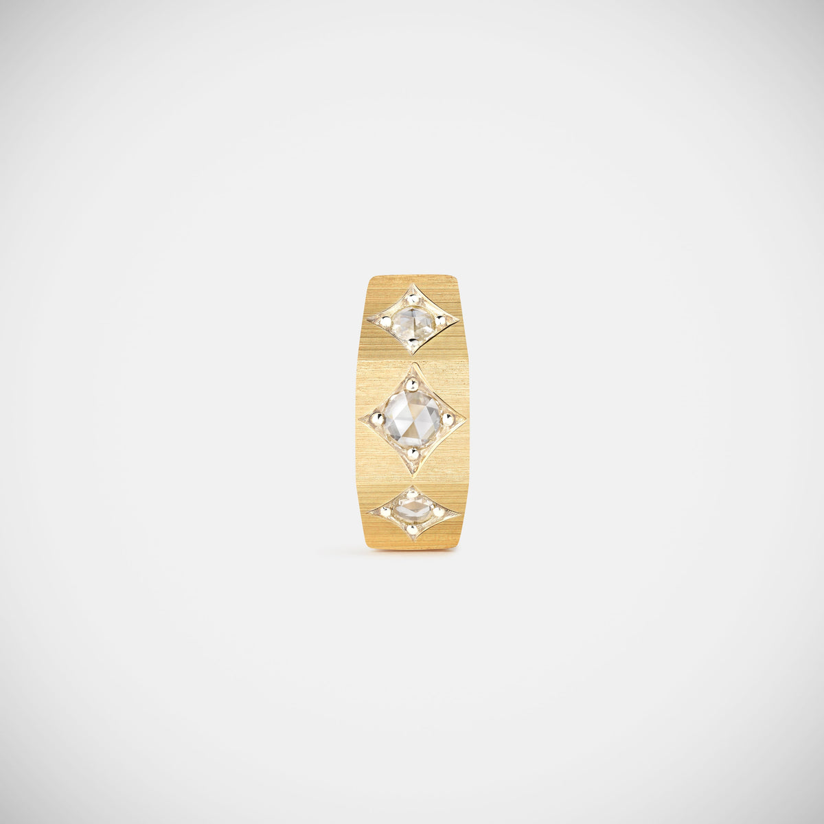 Marie Lichtenberg Staging Earring Ecrou Coco earring Diamonds large