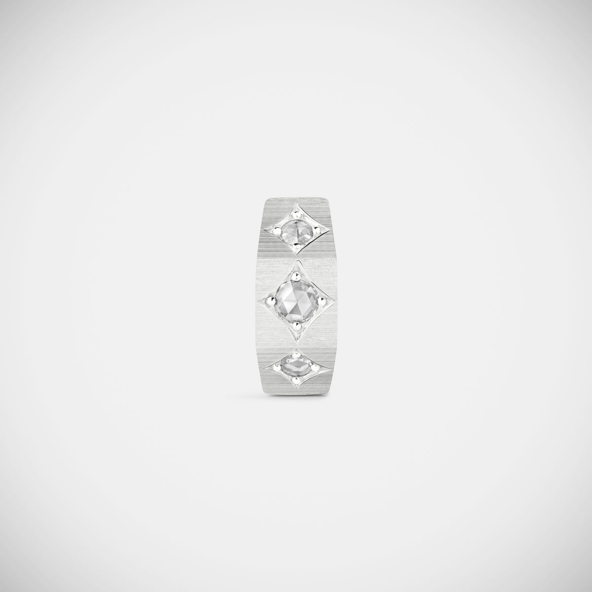 Marie Lichtenberg Staging Earring Ecrou coco earring Diamonds large White Gold
