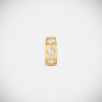 Marie Lichtenberg Staging Earring Ecrou Coco earring Diamonds medium