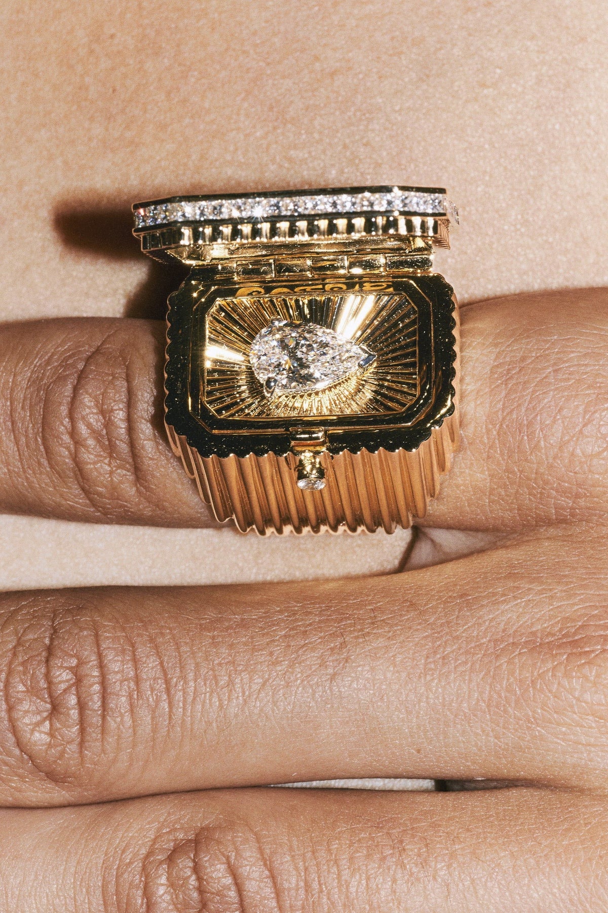 Marie Lichtenberg Staging Ring Engagement ring