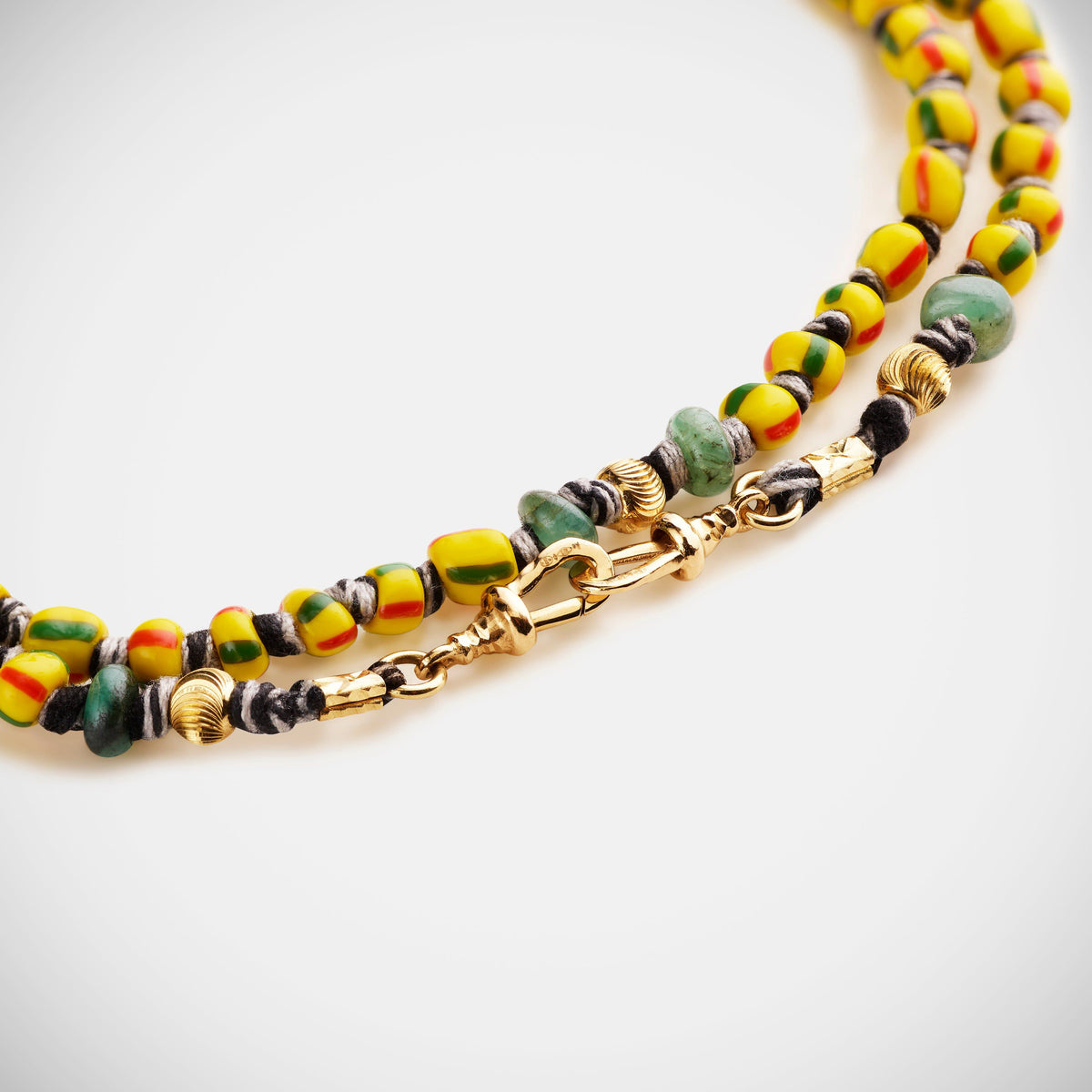 Marie Lichtenberg Staging Link Mauli beads ghana rasta 35cm